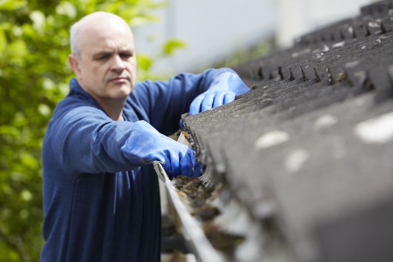 Gutter Blockage Removal in Rochester, NY